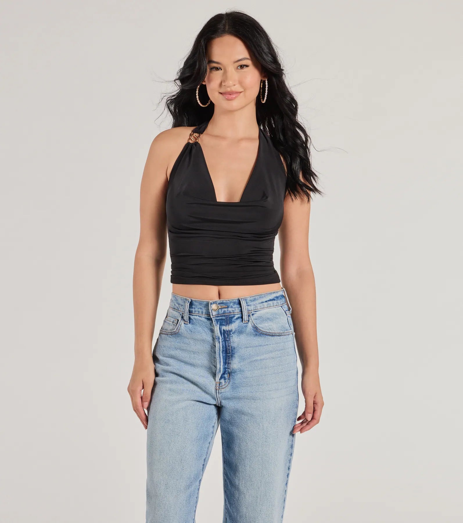Elevated Sleek Knit Cowl Neck Halter Top garde