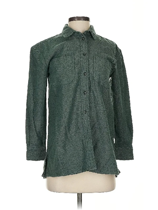Long Sleeve Button-Down Shirt Sophisticated Women's Tailored