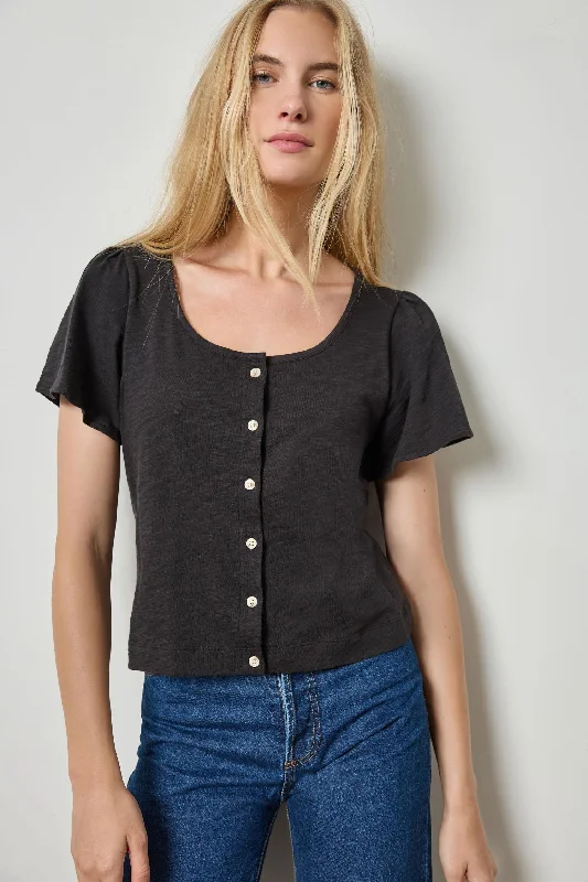 Button Front Flutter Sleeve Bold Women's Animal Print