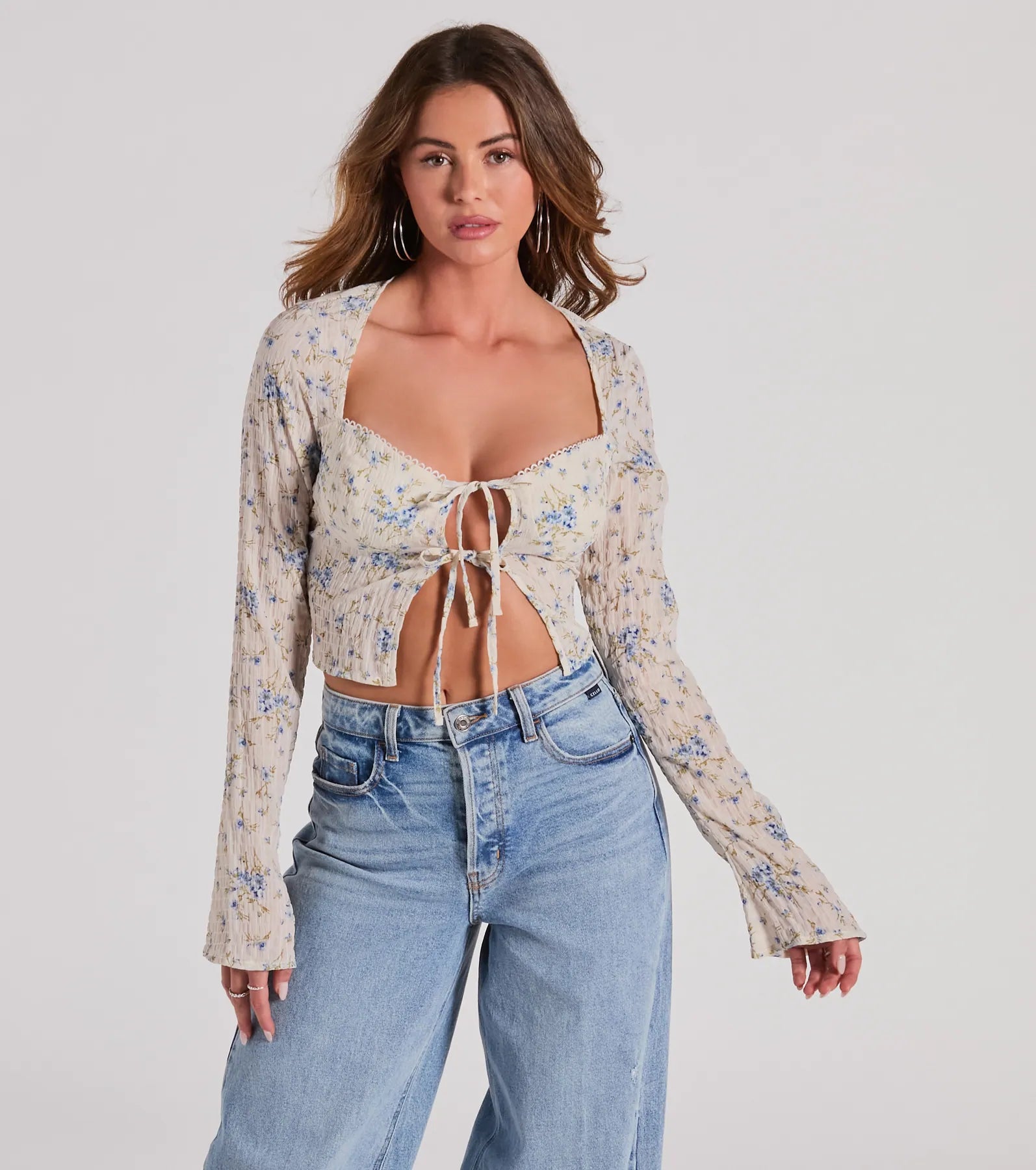 Sweetness Blend Long Sleeve Floral Tie-Front Top Trendy Women's 