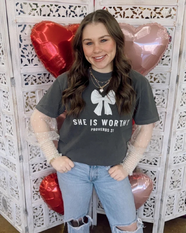 She Is Worthy Graphic Tee Compression