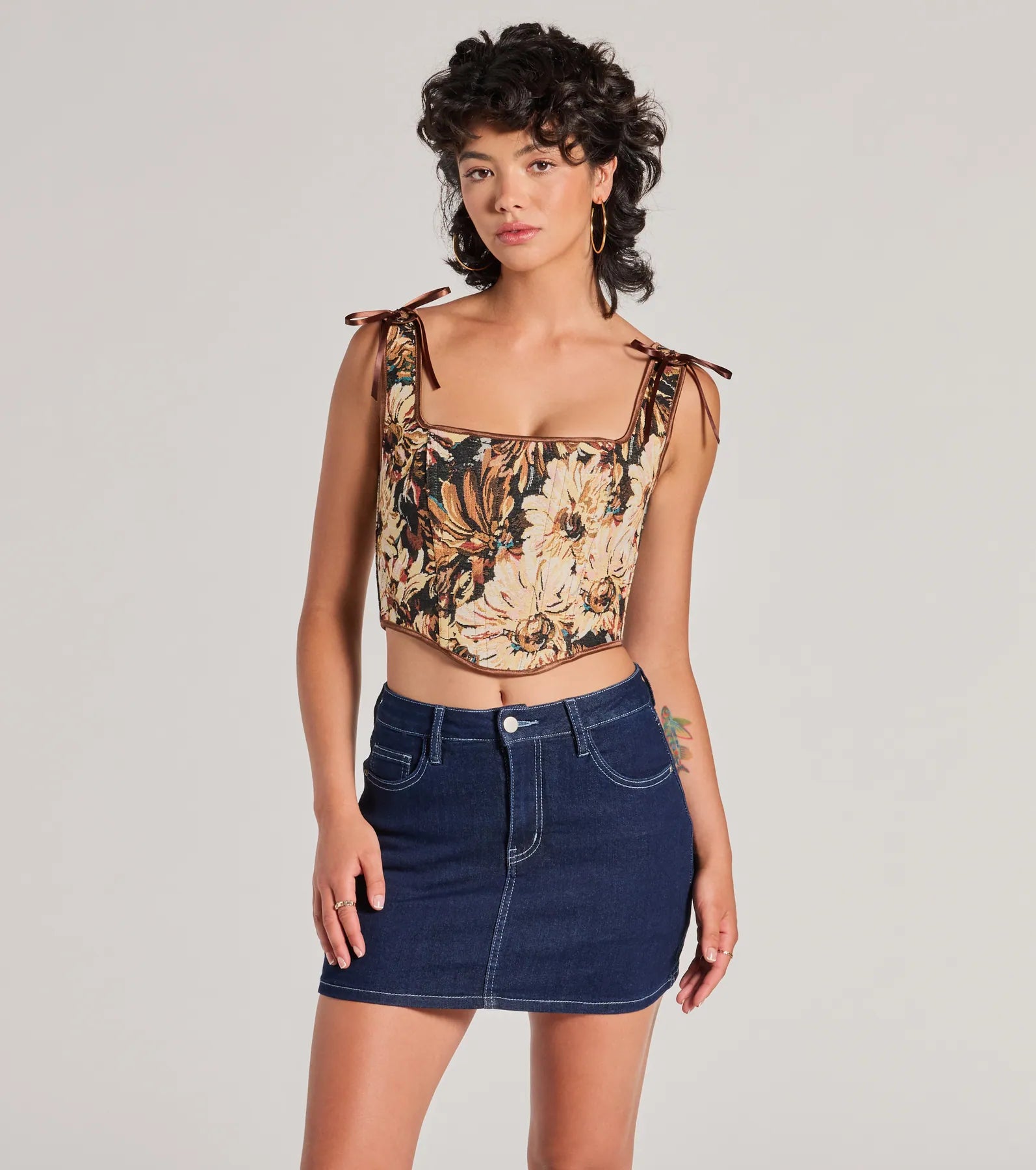 Charming Essence Satin Bow Floral Corset Top Street