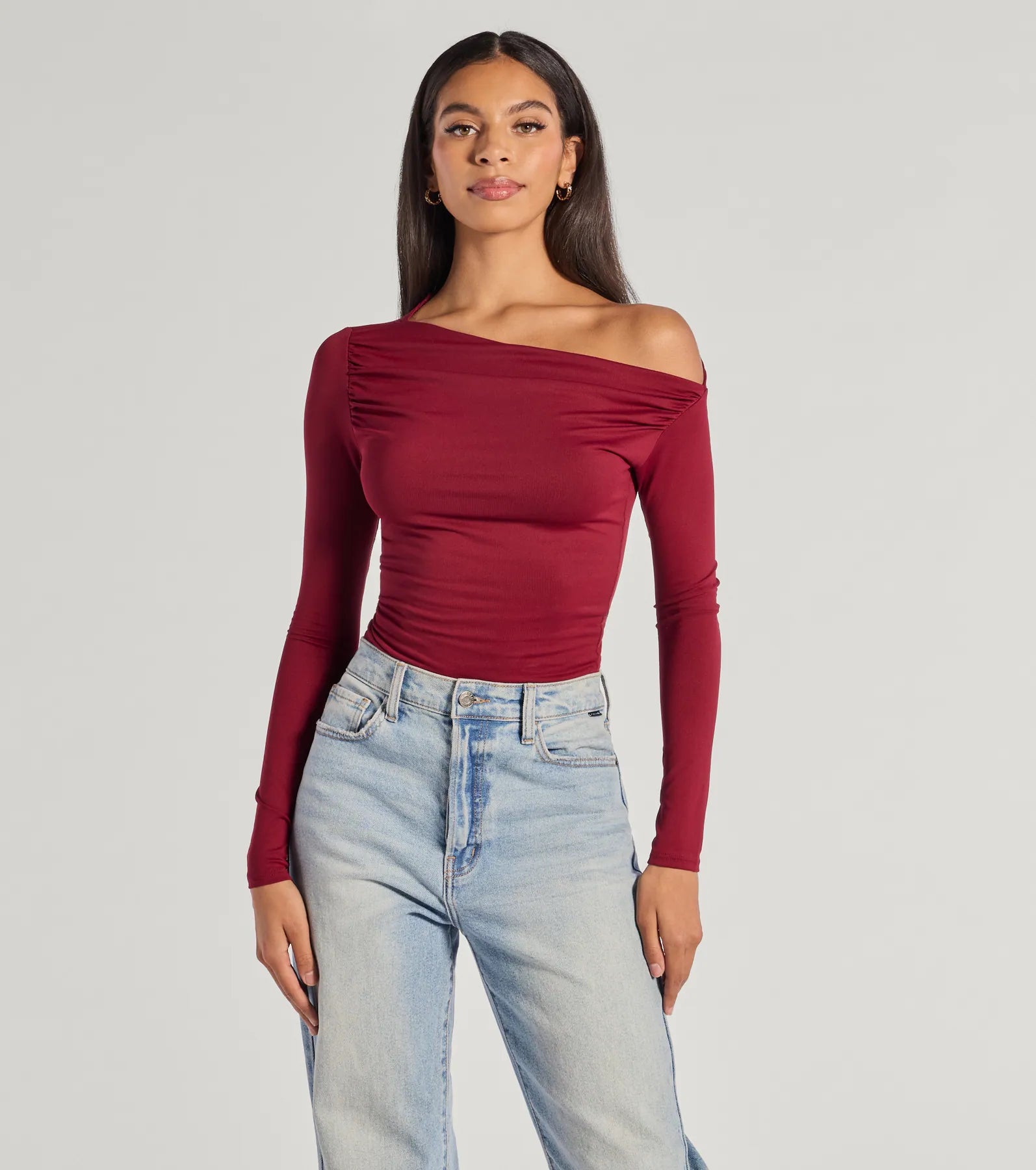 Chic Showstopper Off-The-Shoulder Top Sophisticated Women's 