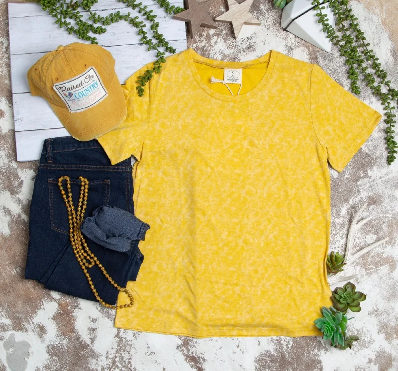 Stayin' for Sunshine - Tie Dye Yellow Tee Modern Women's Tech