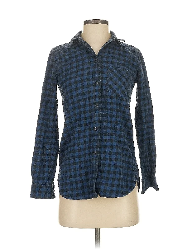 Long Sleeve Button-Down Shirt Sleek Women's Metallic