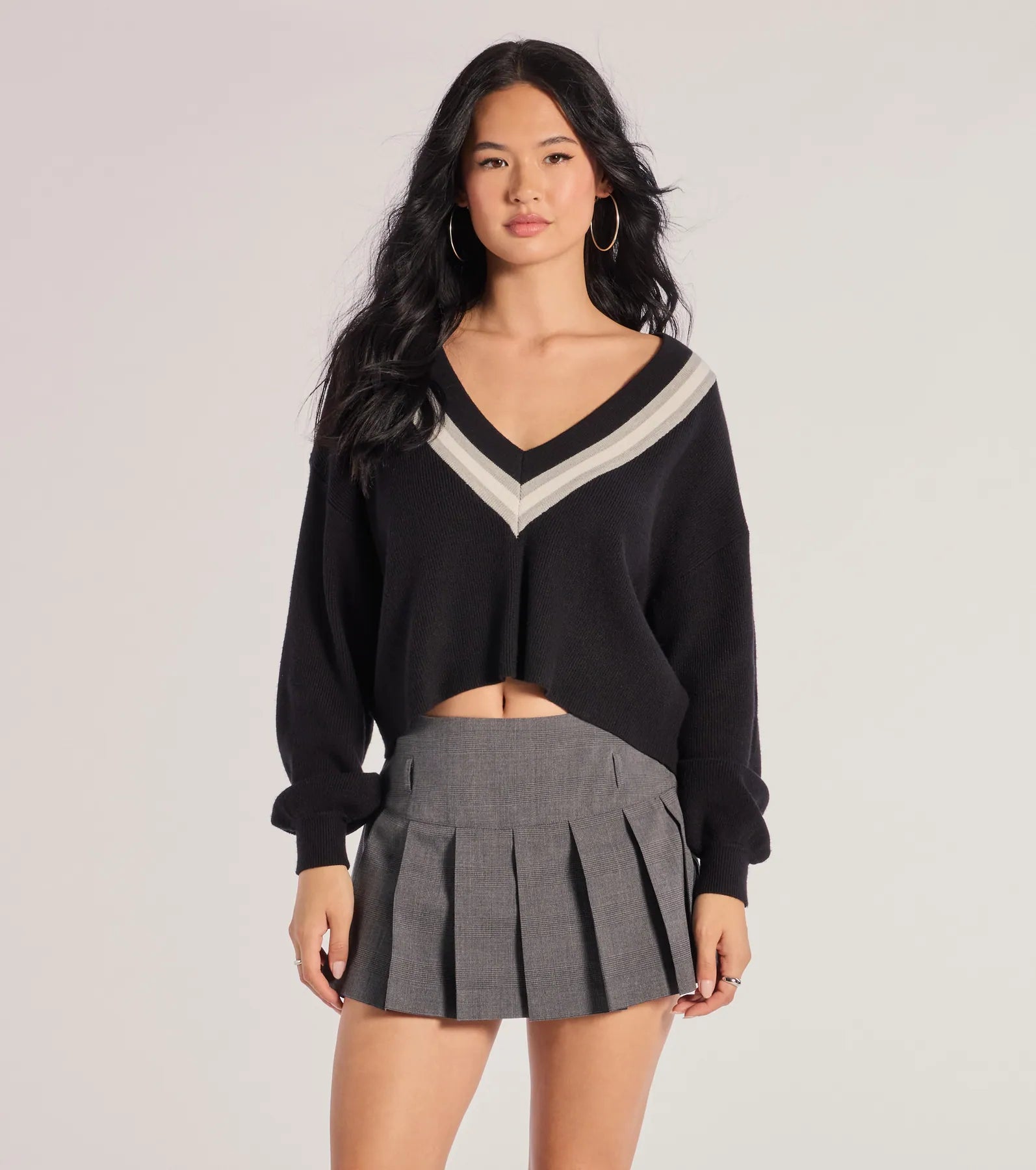 Preppy Impression Striped V-Neck Sweater Crop Top Vacation