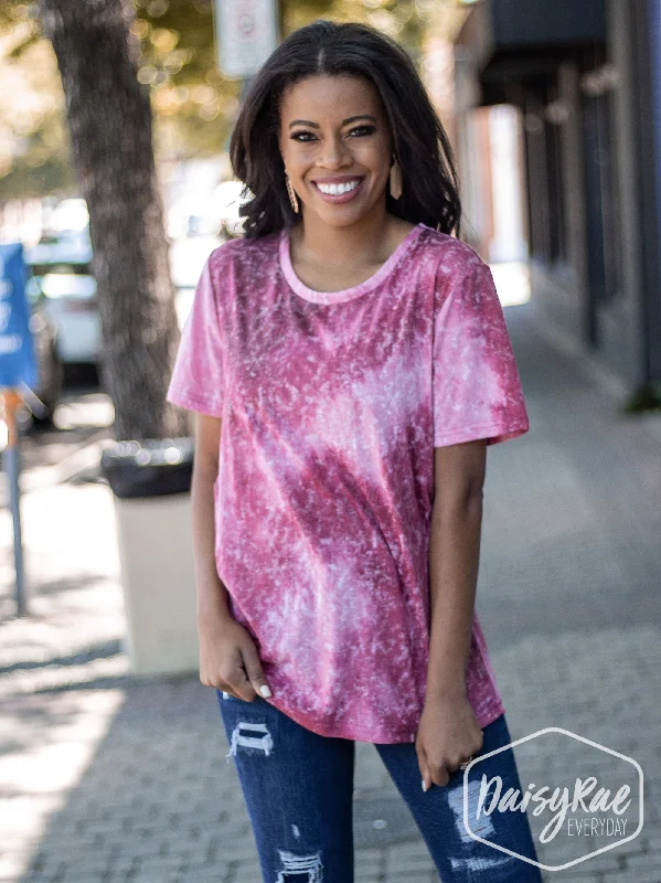 Can't Tye Me Down Short Sleeves Tie Dye Shirt, Red Dynamic Women's Moto