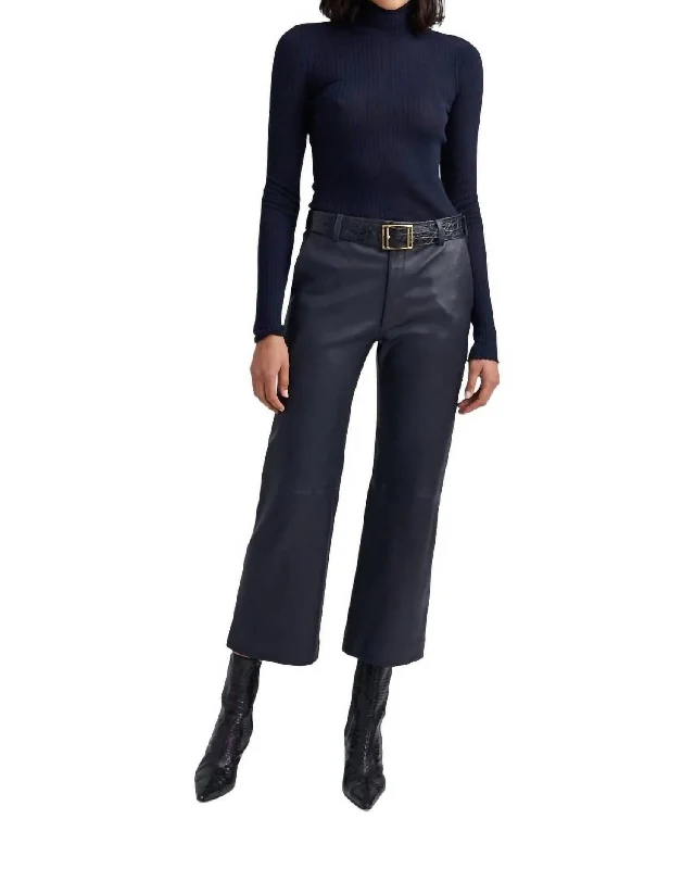 Cropped Baggy Lowrise Trousers In Navy Modern Women's 