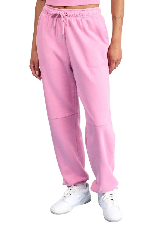 On The Fly Sweatpant In Pink Australian Beach
