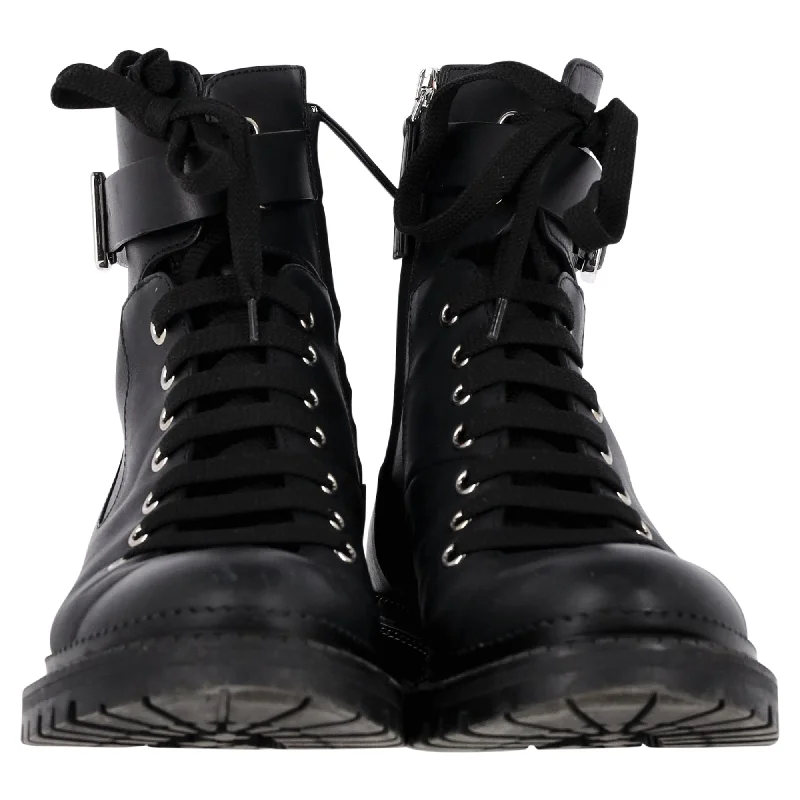 Boss Buckled Combat Boots in Black Leather Slide Sandal Beach Style  