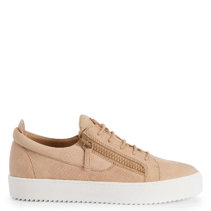 Giuseppe Zanotti Frankie Ivy League - Inspired Derby Look 