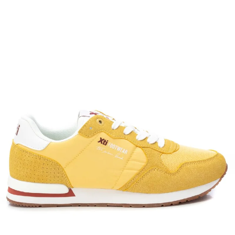 Men's Classic Sneakers Marty By Xti- Distressed Leather Shoe Style  
