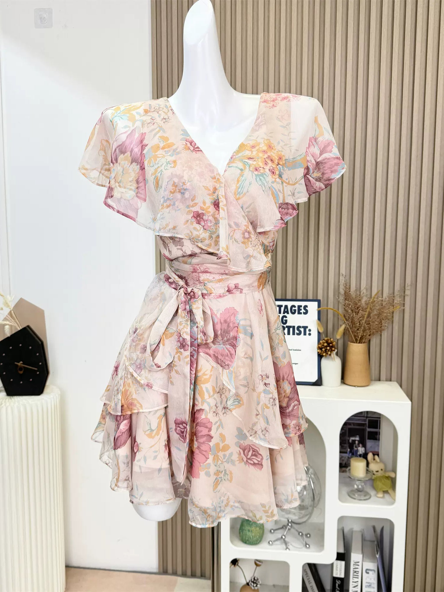 Ruffles V Neck Floral Print Short Mini Dress Cashmere