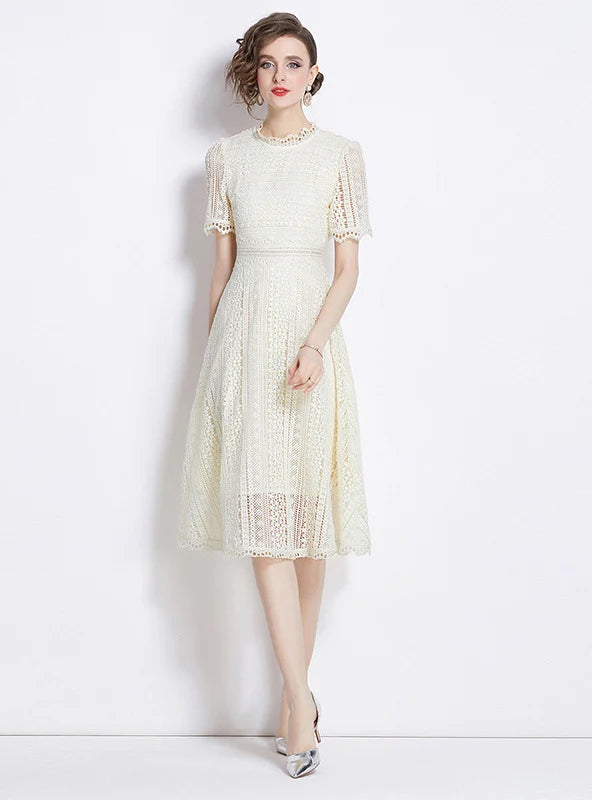 SHORT-SLEEVED SILM WAIST LACE DRESS purpose