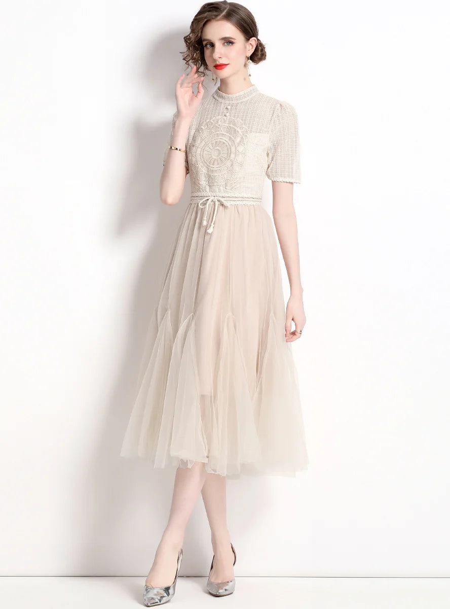 SHORT-SLEEVED SLIM MESH DRESS Laid - back Women's Vibe