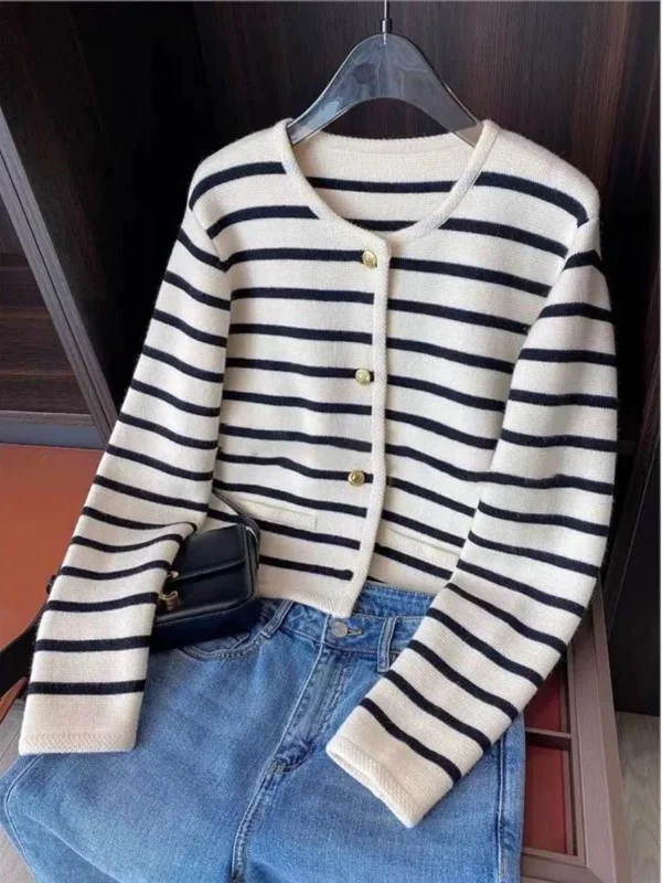 Marietta Striped Woolen Cardigan Sporty Women's Athleisure 
